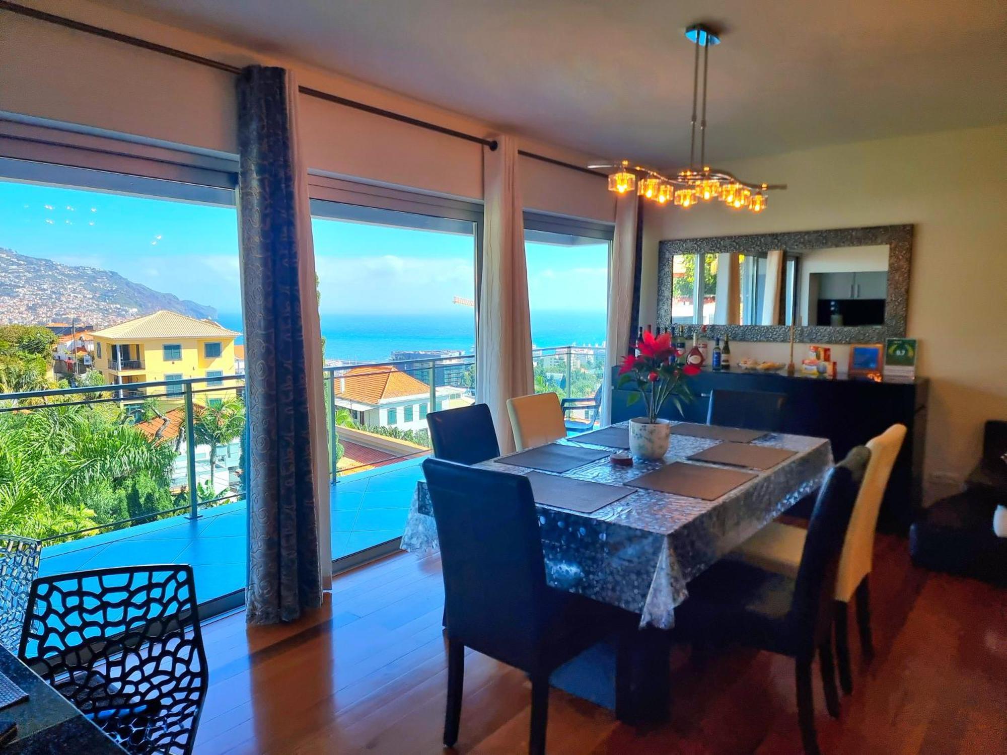 Big Apartment With Ocean Views, Ideal For Groups Funchal (Madeira) Eksteriør billede